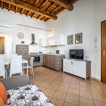 Roommo Beccaria Firenze Bagian luar foto