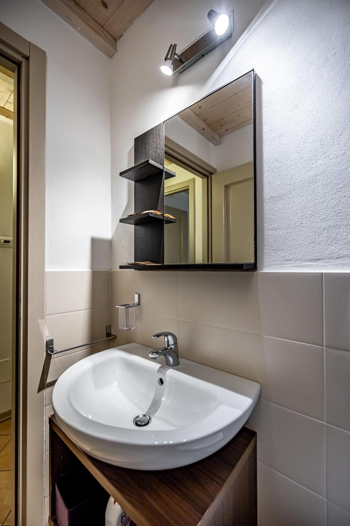 Roommo Beccaria Firenze Bagian luar foto