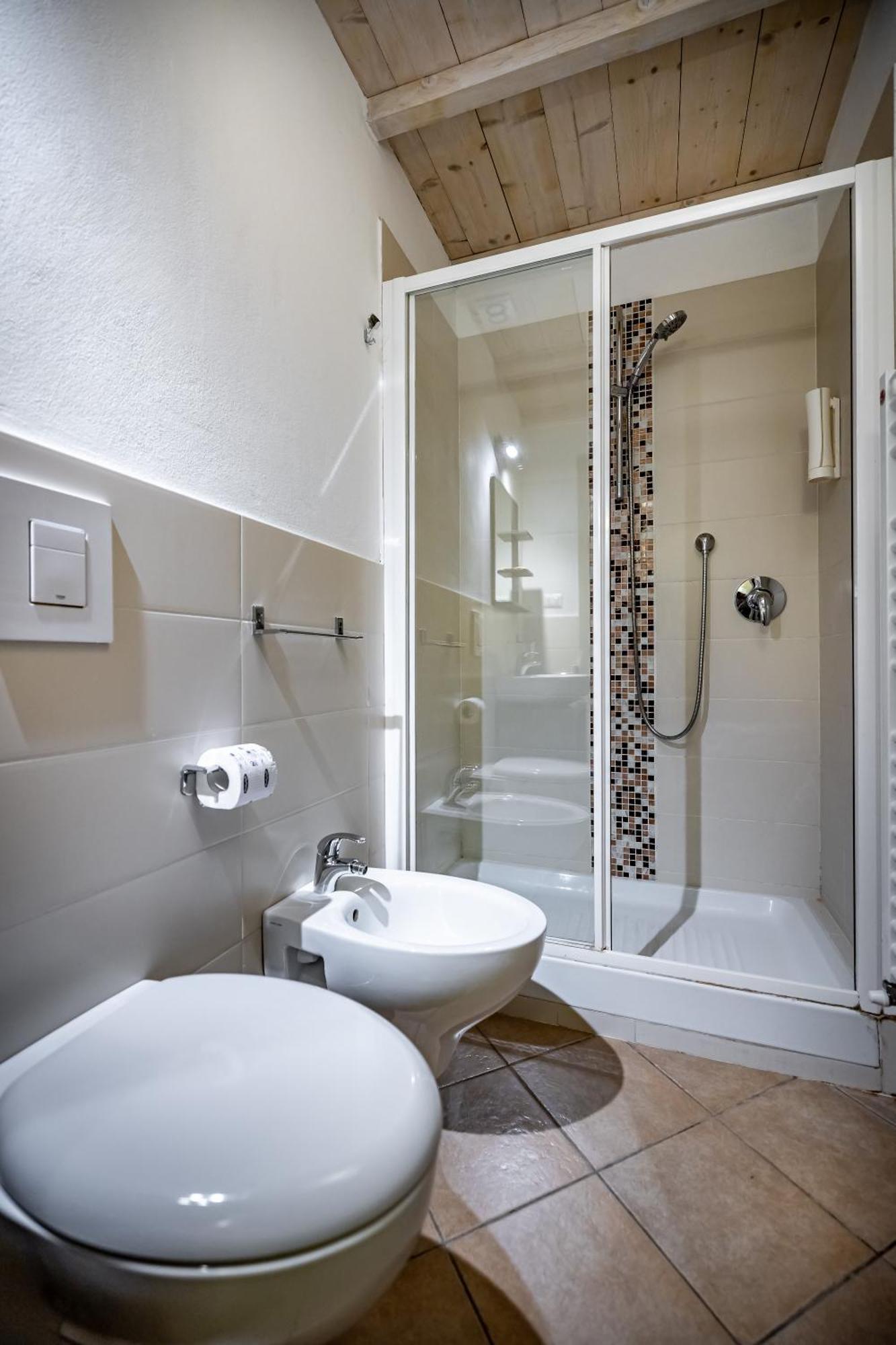 Roommo Beccaria Firenze Bagian luar foto