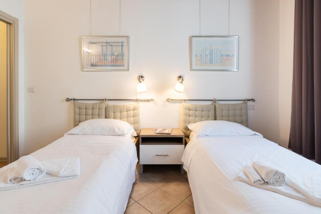 Roommo Beccaria Firenze Bagian luar foto